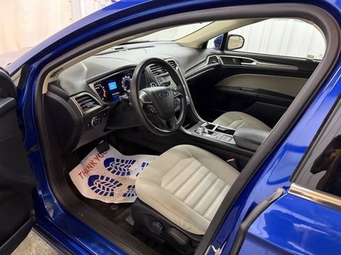 Used 2017 Ford Fusion S image 24