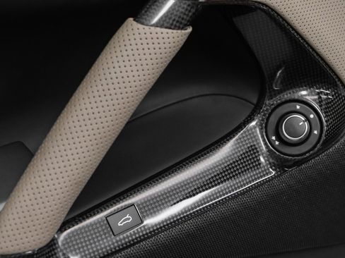 Certified 2021 Ferrari 812 GTS Base image 70