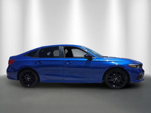 Used 2022 Honda Civic Sport image 8