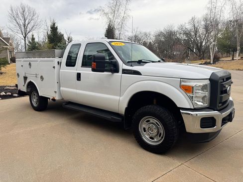 Used 2016 Ford F250 XL w/ Power Equipment Group image 8