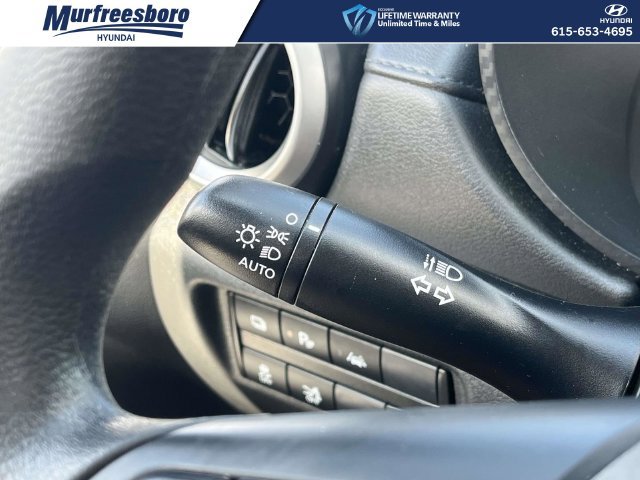 Used 2020 Nissan Versa S FWD image 28