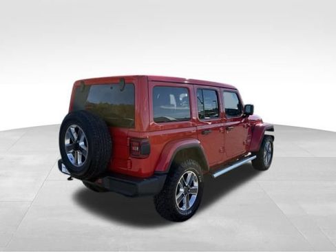 Used 2021 Jeep Wrangler Unlimited Sahara image 5
