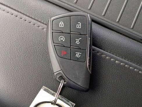 Used 2024 Chevrolet Tahoe LT RWD image 34