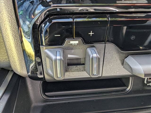 Used 2023 RAM 1500 Big Horn AWD/4WD image 32