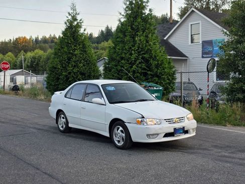 Used 2002 Toyota Corolla S image 1