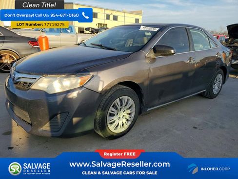 Used 2013 Toyota Camry LE image 1
