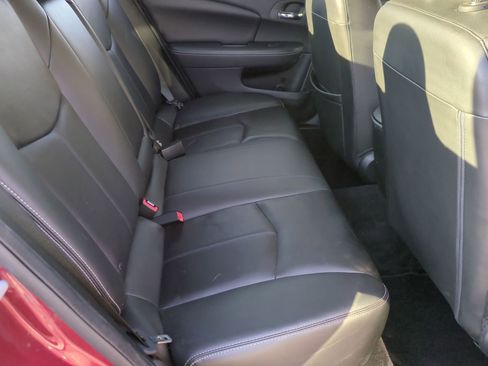 Used 2013 Chrysler 200 Limited image 22