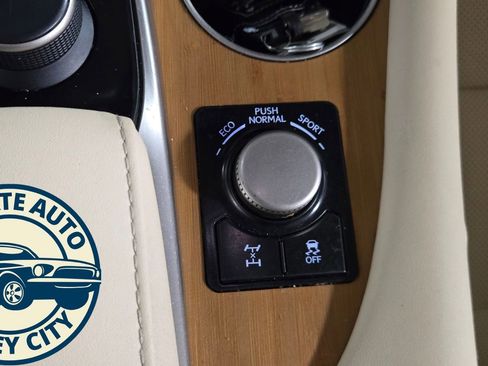 Used 2019 Lexus RX 350 350 w/ Premium Package image 18