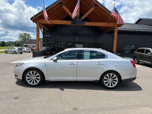 Used 2013 Lincoln MKS AWD image 23