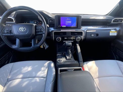 Used 2026 Toyota Tacoma SR5 RWD image 5