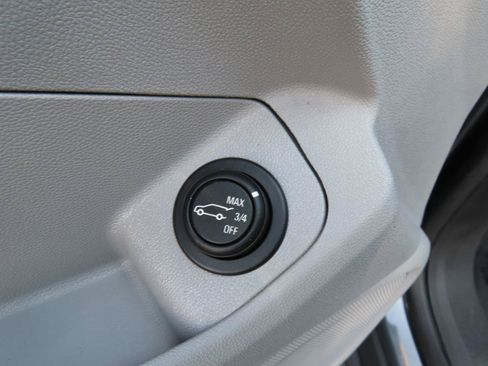 Used 2018 GMC Terrain SLE w/ Infotainment Package I FWD image 17