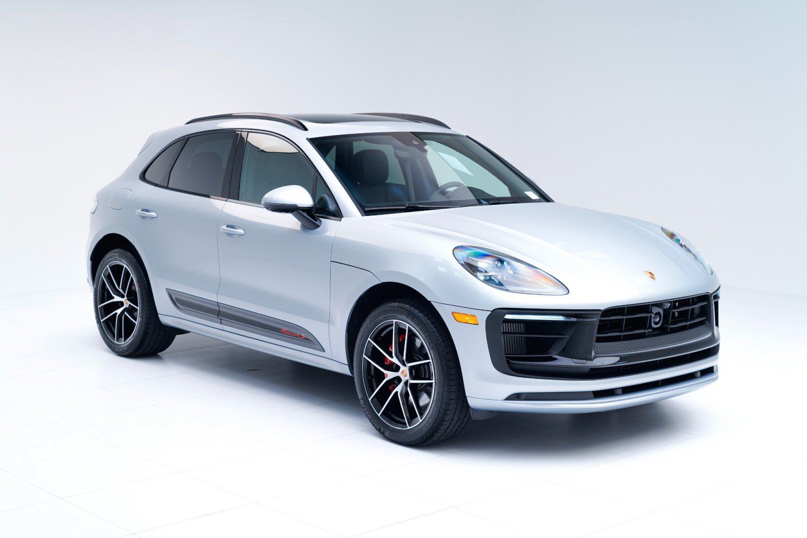 Used 2026 Porsche Macan S AWD/4WD image 7
