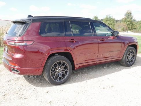 New 2025 Jeep Grand Cherokee L Summit image 8