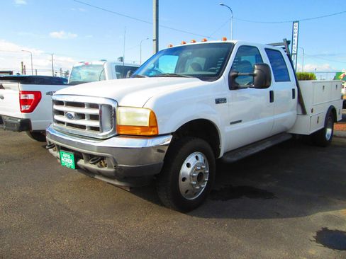 Used 2001 Ford F550 4x4 Crew Cab Super Duty image 22