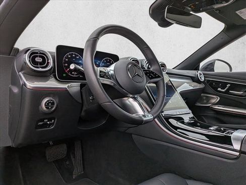 Used 2025 Mercedes-Benz CLE 300 4MATIC Cabriolet image 10