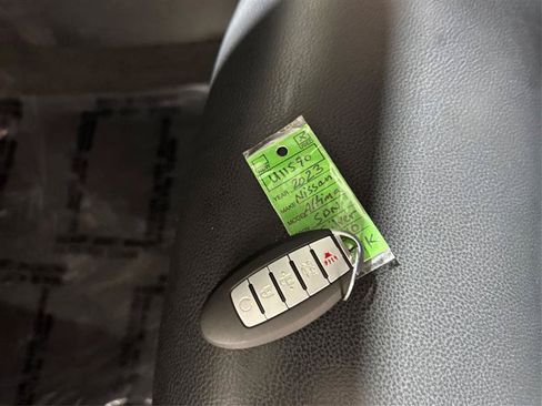Used 2023 Nissan Altima 2.5 SL FWD image 30