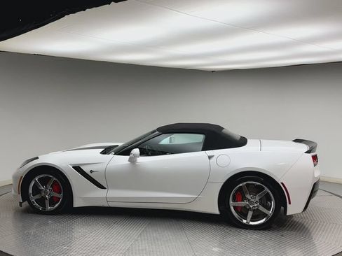 Used 2014 Chevrolet Corvette Stingray Convertible w/ 2LT Preferred Equipment Group RWD image 5