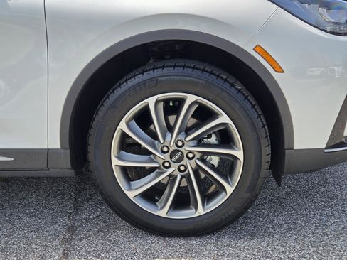 Used 2024 Lincoln Corsair FWD w/ Equipment Group 101A image 4
