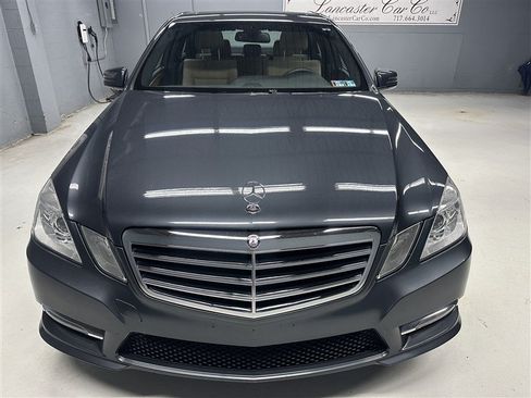 Used 2013 Mercedes-Benz E 350 4MATIC Sedan image 10