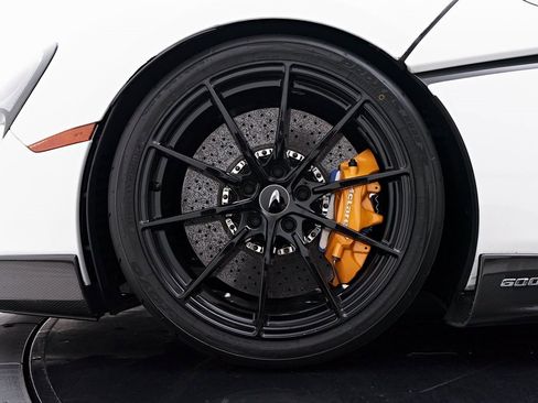 Used 2019 McLaren 600LT image 5