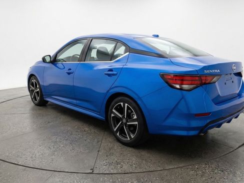Used 2025 Nissan Sentra SV FWD image 6