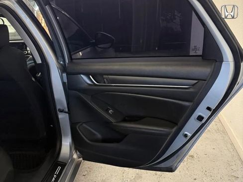 Used 2018 Honda Accord LX image 44