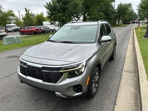 Used 2024 Kia Seltos S FWD image 6