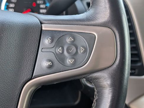 Used 2017 GMC Yukon Denali w/ Open Road Package image 21