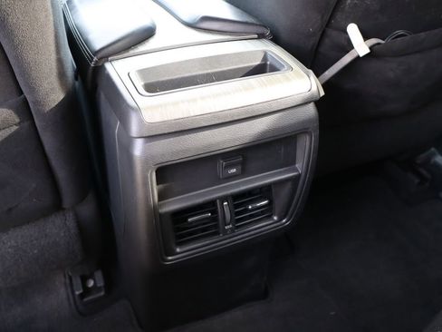 Used 2017 Nissan Murano SV w/ Premium Plus Package image 41