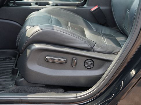Used 2019 Honda CR-V EX-L image 15