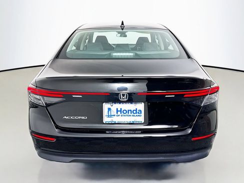 Certified 2025 Honda Accord LX image 4