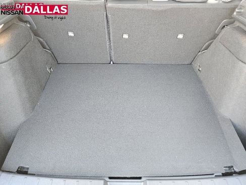 New 2025 Nissan Kicks SR image 24