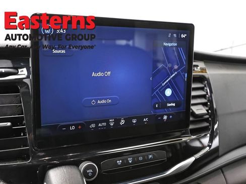Used 2023 Ford Transit 350 XLT RWD image 18