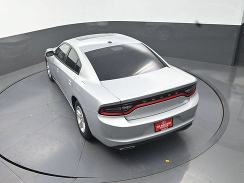 Used 2020 Dodge Charger SXT w/ Leather Interior Group RWD image 27