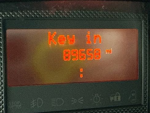 Used 2014 RAM ProMaster 3500 w/ Premium Appearance Group image 4