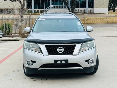 Used 2014 Nissan Pathfinder SL w/ SL Premium Package image 2