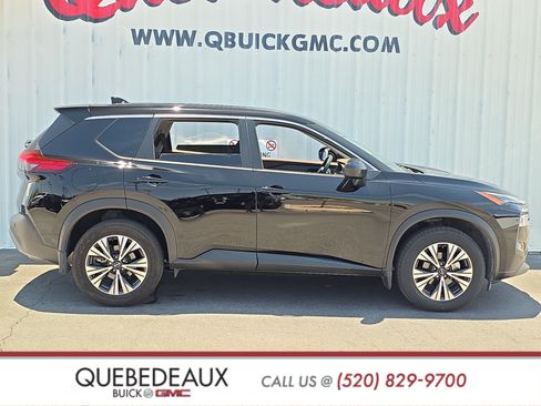Used 2023 Nissan Rogue SV FWD image 8