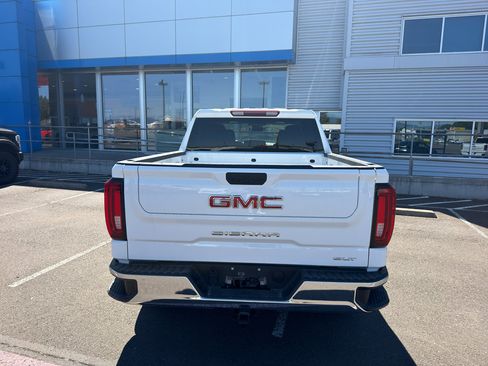 Used 2025 GMC Sierra 1500 SLT AWD/4WD image 5