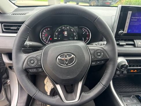 Used 2024 Toyota RAV4 XLE w/ Convenience Package AWD/4WD image 18