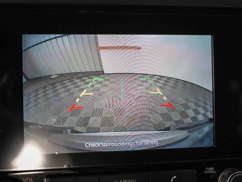 Certified 2025 Nissan Frontier S image 23