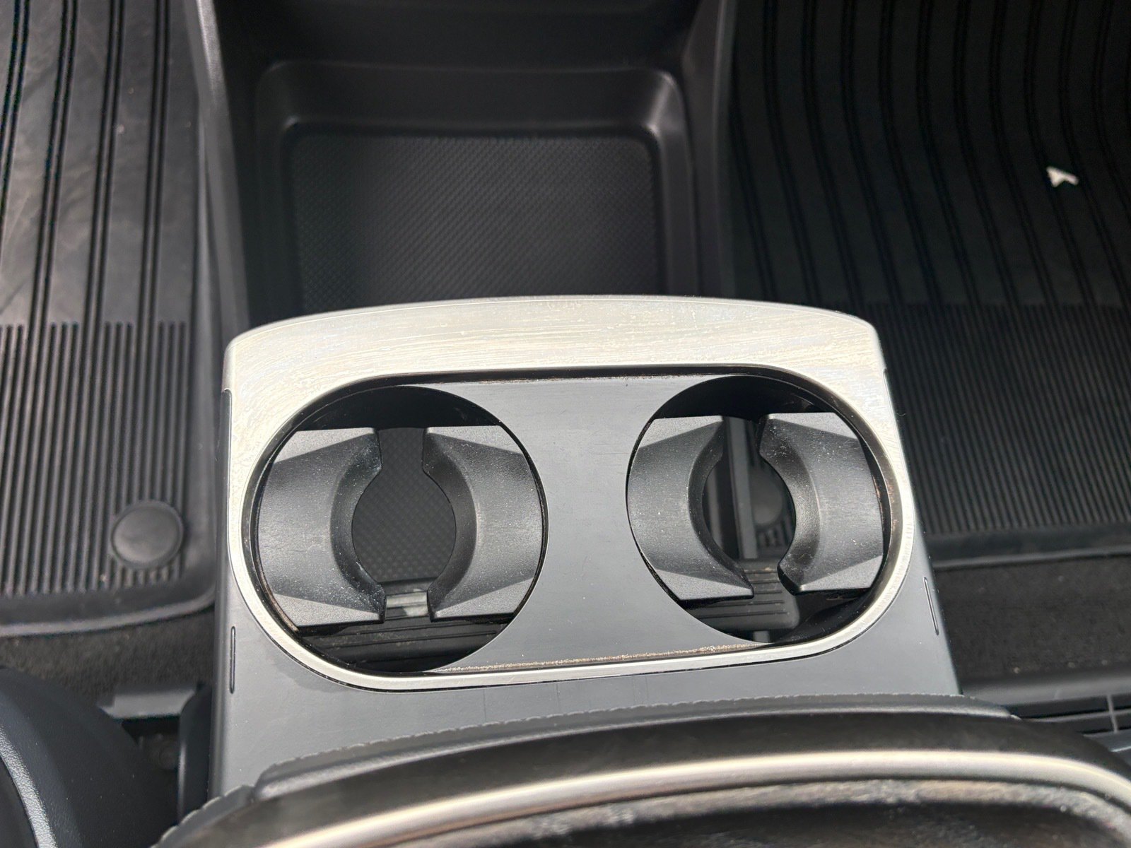 Used 2022 Rivian R1T Adventure AWD/4WD image 18