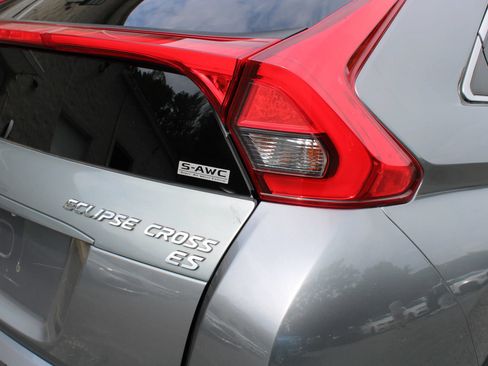 Used 2019 Mitsubishi Eclipse Cross ES AWD/4WD image 25