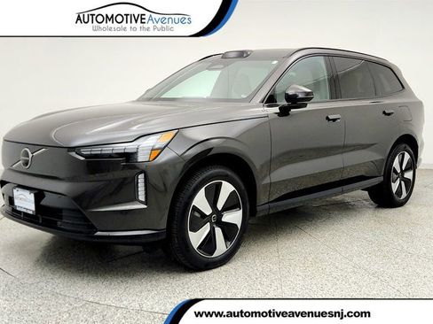 Used 2025 Volvo EX90 Plus AWD/4WD image 1