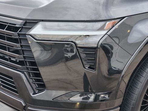 Used 2024 Lexus GX 550 w/ Accessory Package (Z1) AWD/4WD image 31