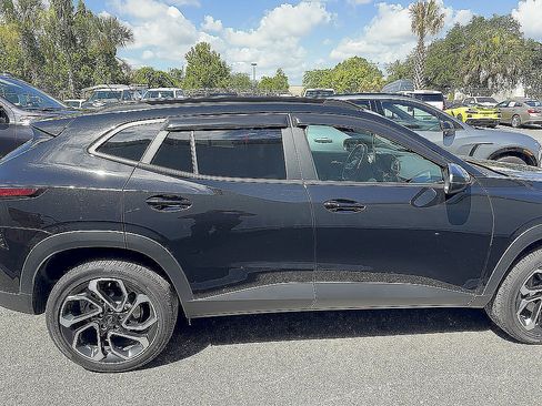Certified 2025 Chevrolet Trax RS w/ Driver Confidence Package FWD image 55