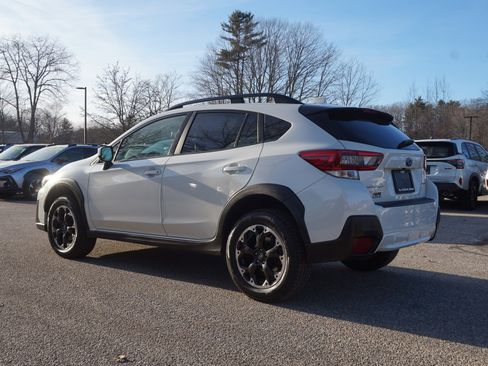 Used 2023 Subaru Crosstrek 2.0i Premium image 7