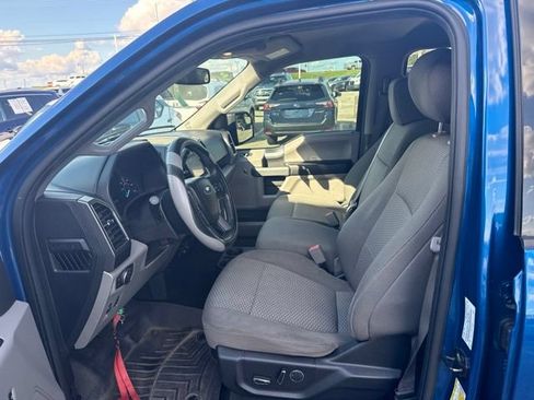 Used 2018 Ford F150 XLT w/ Equipment Group 302A Luxury AWD/4WD image 7