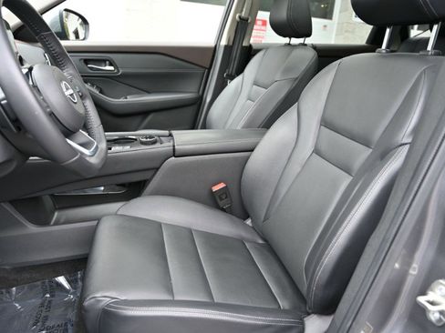 Used 2023 Nissan Rogue SL w/ SL Premium Package image 20