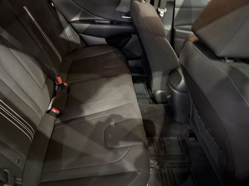 Used 2025 Hyundai Elantra SEL image 34