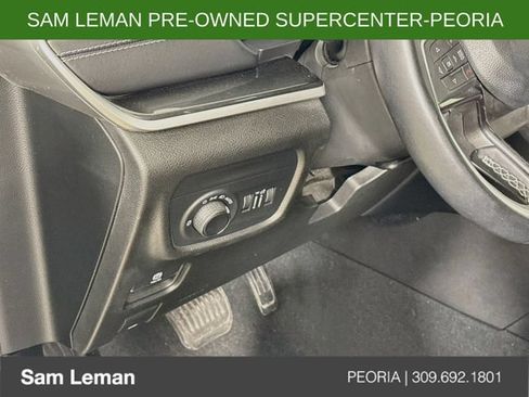 Used 2022 Jeep Grand Cherokee L Laredo w/ Luxury Tech Group I AWD/4WD image 10